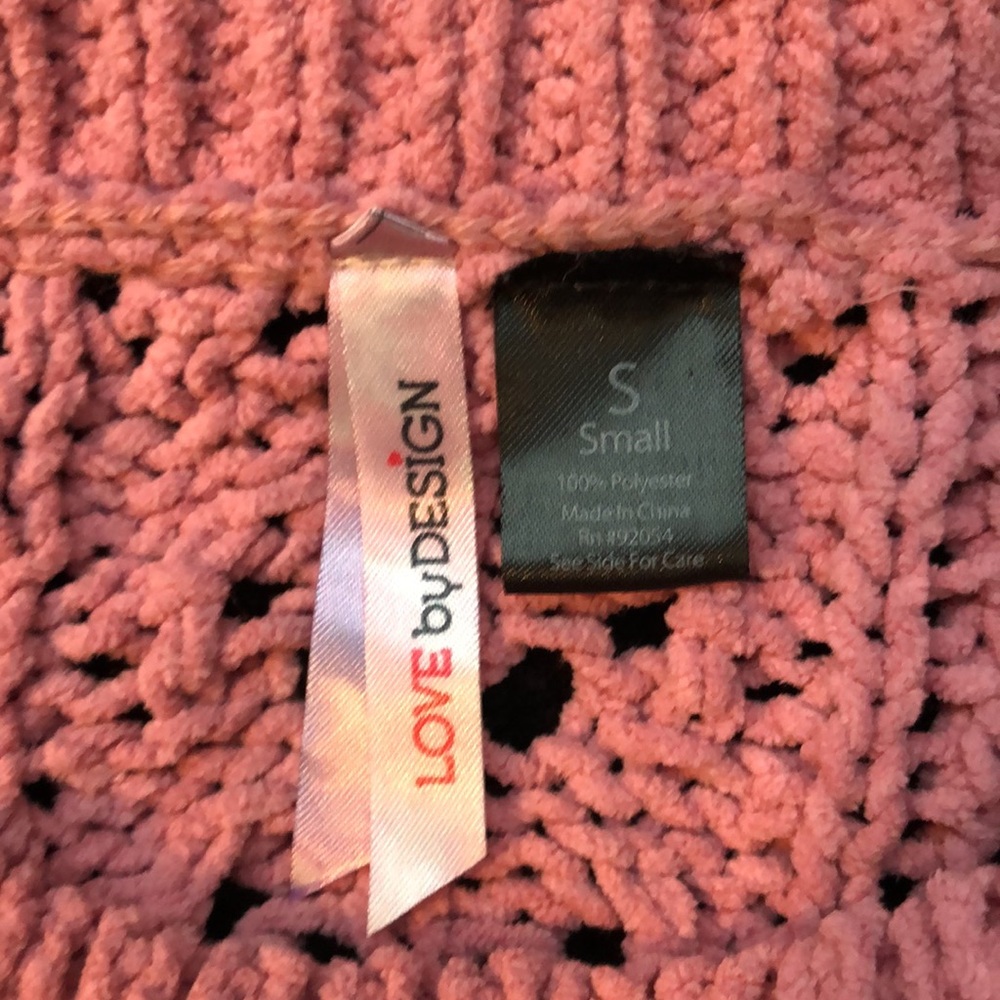 Pink‎ Sweater - Picture 2 of 3